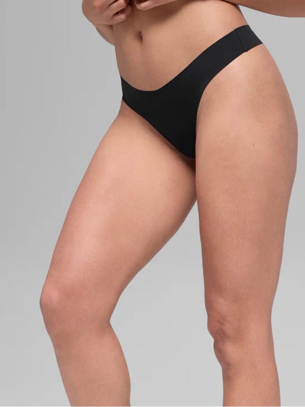 Alo Airbrush Invisible Thong - Black, XS, NWT